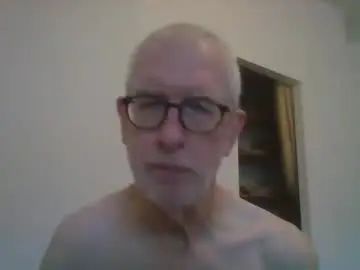 Gay sex chat with feetlove5608 - camgaychat.com - Britain