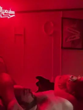 Gay sex chat with Watchmebeati - camgaychat.com - Britain