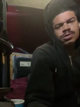 Gay sex chat with TopTierDrippa - camgaychat.com - Britain