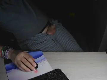 Gay sex chat with Sognatore39 - camgaychat.com - Italy