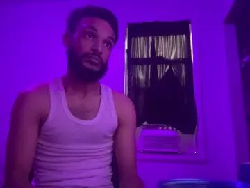 Gay sex chat with Ace_Valentino - camgaychat.com - Britain