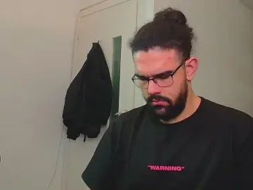 Gay sex chat with KysonRhodes - camgaychat.com - Britain