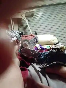 Gay sex chat with lewiscorey75 - camgaychat.com - Britain