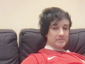 Gay sex chat with ukparis - camgaychat.com - Britain