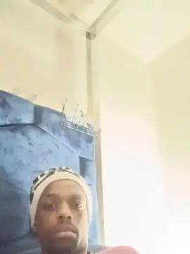 Gay sex chat with rome345 - camgaychat.com - Britain