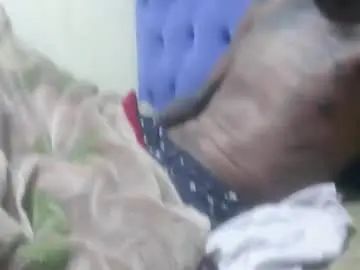 Gay sex chat with chocolatecity66 - camgaychat.com - Britain