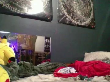 Gay sex chat with Savagekrisx - camgaychat.com - Britain