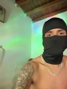 Gay sex chat with MatteoCross - camgaychat.com - Spain