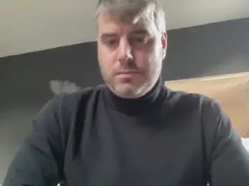 Gay sex chat with verslaafdboy - camgaychat.com - Britain