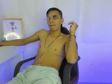 Gay sex chat with zambrano_bigdick - camgaychat.com - Britain