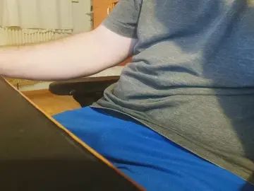  Zea88 - camgaychat.com - Italy