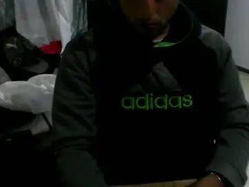  andreaydante07 - camgaychat.com - Britain