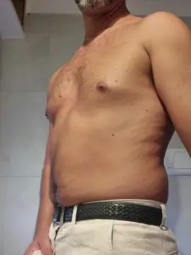  Fantastic1985 - camgaychat.com - Italy