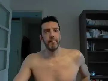  FRbottomdude - camgaychat.com - Britain