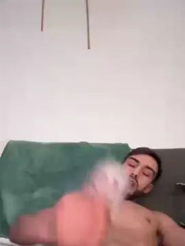  amixo - camgaychat.com - France