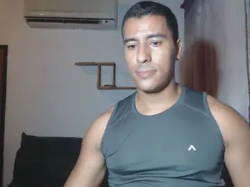  aaron_miller97 - camgaychat.com - Spain