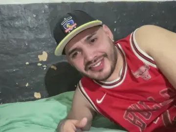  sebastian20222 - camgaychat.com - Spain