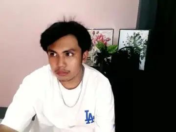  _hotmoreno_ - camgaychat.com - Britain