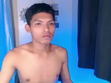  janlloyd04 - camgaychat.com - Britain