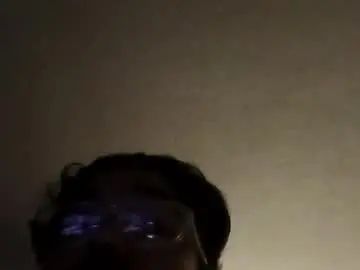  ericromero033 - camgaychat.com - Britain