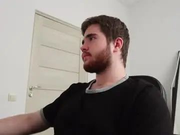  mark_maxim - camgaychat.com - Britain