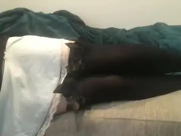  shysissy12 - camgaychat.com - Britain
