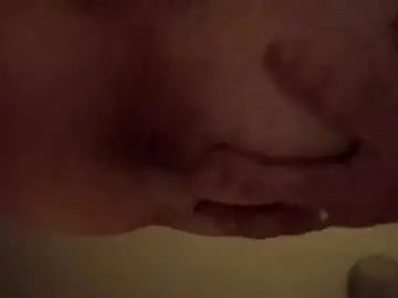Gay sex chat with dangmain88 - camgaychat.com - Britain