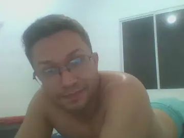 Gay sex chat with Fiholiver5 - camgaychat.com - Portugal