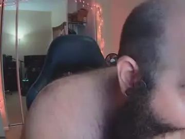 Gay sex chat with crimsonpremier - camgaychat.com - Britain