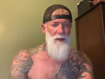 Gay sex chat with mtlbiker - camgaychat.com - Britain