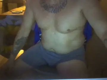 Gay sex chat with Cumwitme64 - camgaychat.com - Britain