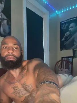 Gay sex chat with StretchingAzz33 - camgaychat.com - Britain