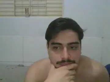 Gay sex chat with braziliandrigo - camgaychat.com - Portugal