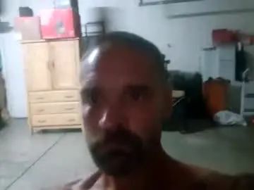 Gay sex chat with fuknurbitxh408 - camgaychat.com - Britain