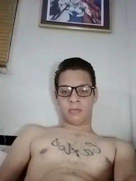 Gay sex chat with ikary2 - camgaychat.com - Portugal