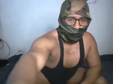 Gay sex chat with CholoPowerLatin - camgaychat.com - Britain