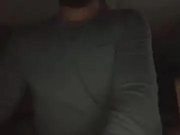 Gay sex chat with Shutedaddy - camgaychat.com - Britain