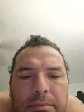 Gay sex chat with Quierocoger24 - camgaychat.com - Britain