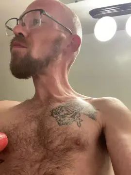 Gay sex chat with DickNDimes - camgaychat.com - Britain