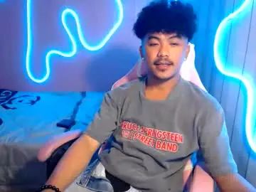 Gay sex chat with lucky_77742339 - camgaychat.com
