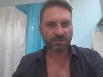 Gay sex chat with sborrone1980 - camgaychat.com - Italy