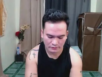 Gay sex chat with Hank_jessi - camgaychat.com - Britain