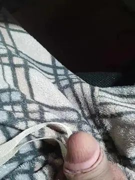 Gay sex chat with Chicode22joven - camgaychat.com - Britain