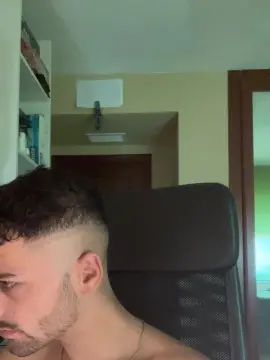 Gay sex chat with vizzio999 - camgaychat.com - Spain