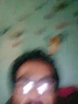 Gay sex chat with albertoarambula - camgaychat.com - Britain