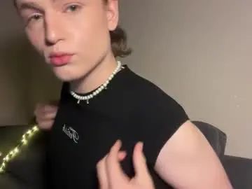 Gay sex chat with frendlys_guys - camgaychat.com - Britain