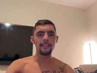 Gay sex chat with jjaysond - camgaychat.com