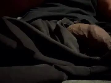 Gay sex chat with antonio_bugz - camgaychat.com - Britain