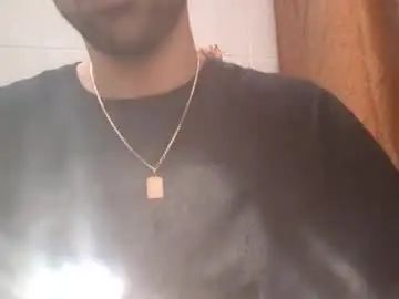 Gay sex chat with bigdaddyhelpme - camgaychat.com - Britain