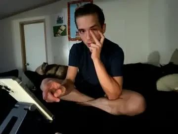 Gay sex chat with jlope2200 - camgaychat.com - Britain